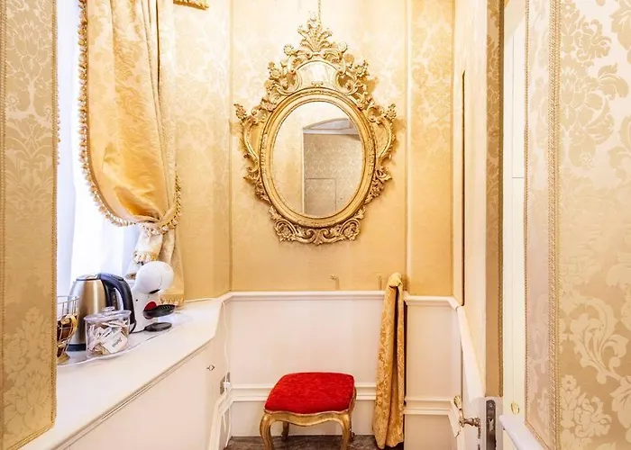 아파트 Ground Floor Luxe Historic Centre *