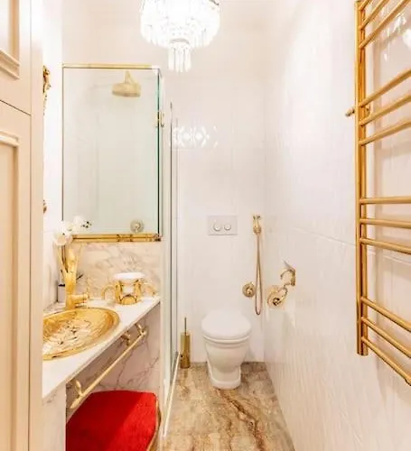 شقة Ground Floor Luxe Historic Centre