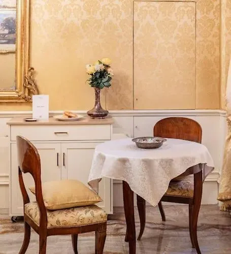 شقة Ground Floor Luxe Historic Centre بولونيا